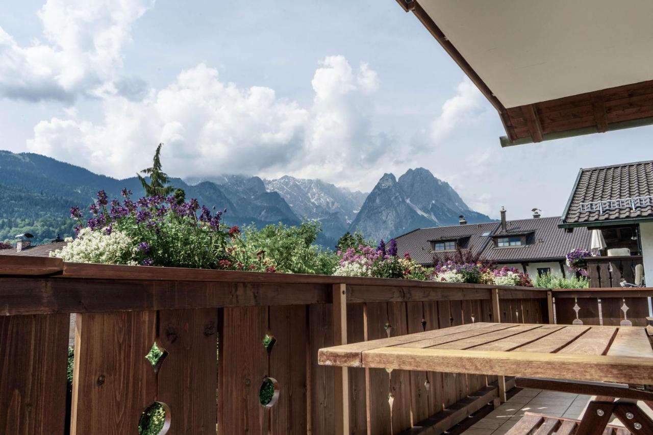 Gaestehaus Quirin Garmisch-Partenkirchen Exterior foto